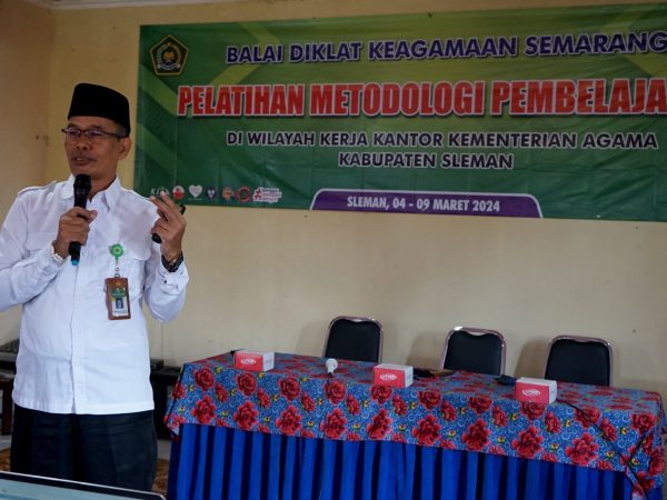 TINGKATKAN KOMPETENSI, GURU MIN 1 SLEMAN IKUTI PELATIHAN BDK SEMARANG