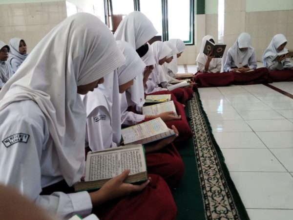 SIMAAN QURAN, RAIH KEBERKAHAN KUATKAN HAFALAN