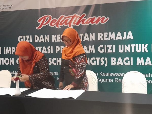 TANDA TANGANI KOMITMEN, MIN 1 SLEMAN SIAP IMPLEMENTASI NGTS