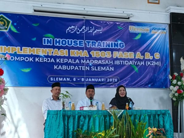 Guru kelas 1 dan 2 MIN 1 Sleman Ikuti In House Training Implementasi KMA 1505 K2M Kabupaten Sleman