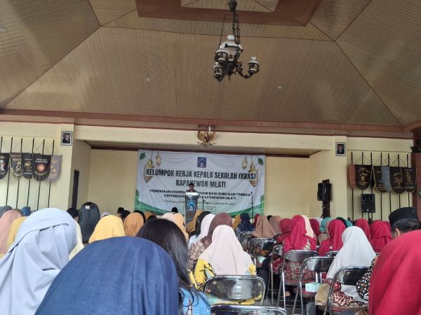 Guru MIN 1 Sleman Ikuti Pembinaan Profesi dan Rohani GTK SD/MI se-Kapanewon Mlati