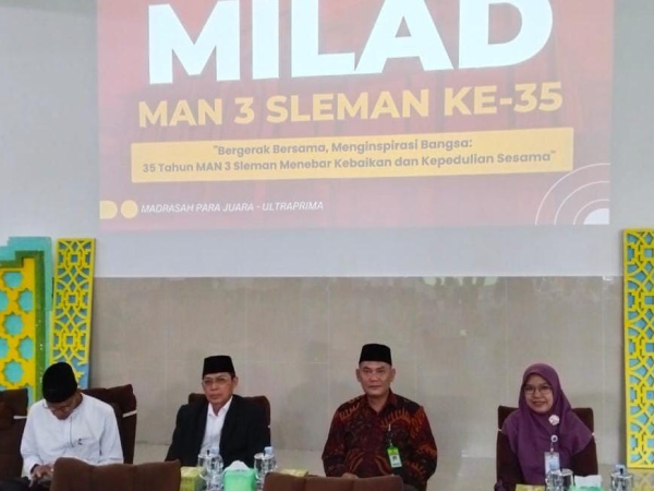 Kepala MIN 1 Sleman Hadiri Milad Ke-35 dan Launching Aplikasi Kemilau Mayoga MAN 3 Sleman
