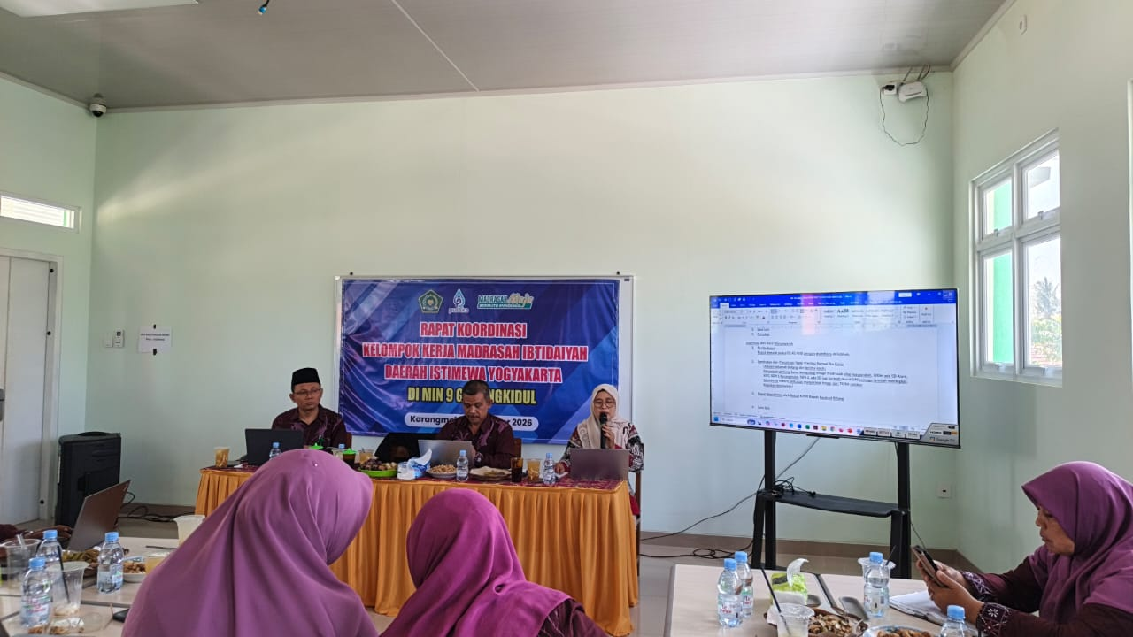 Kepala MIN 1 Sleman Ikuti Rakor KKMI DIY di MIN 9 Gunungkidul Kepala MIN 1 Sleman Ikuti Rakor KKMI DIY di MIN 9 Gunungkidul