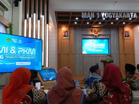 MIN 1 Sleman Ikuti Pembukaan OMI dan PKM DIY